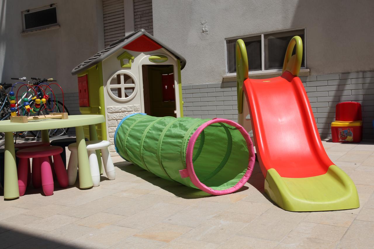 Hotel Silver Rimini Kültér fotó